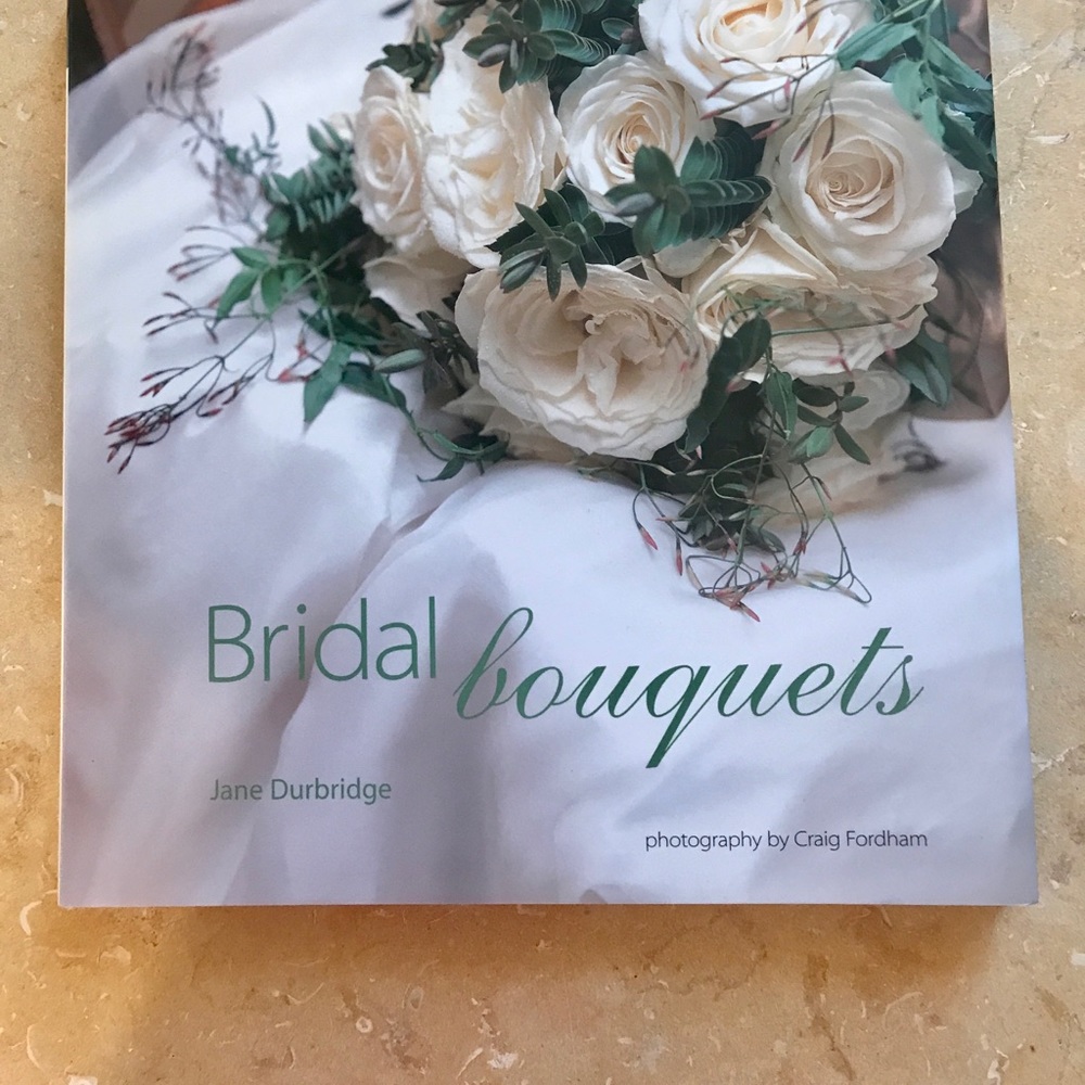 9 Wedding Books